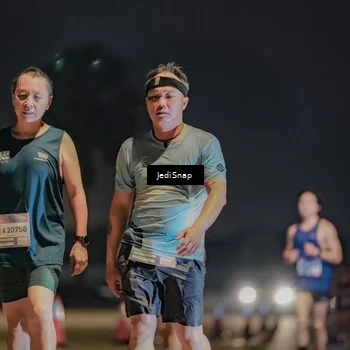 Runner Photo 7512145