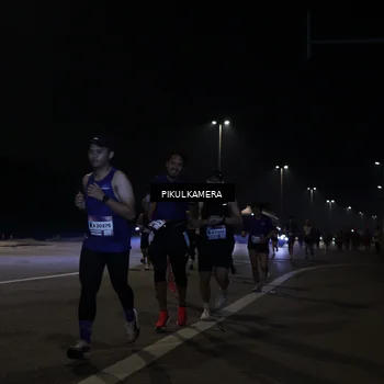 Runner Photo 7512147