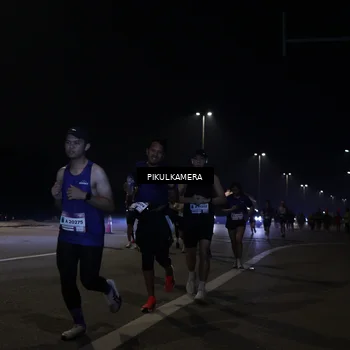 Runner Photo 7512148