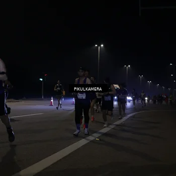 Runner Photo 7512149