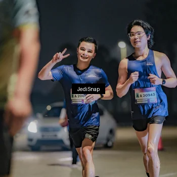 Runner Photo 7512152