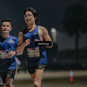 Runner Photo 7512163
