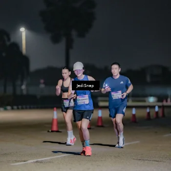 Runner Photo 7512164