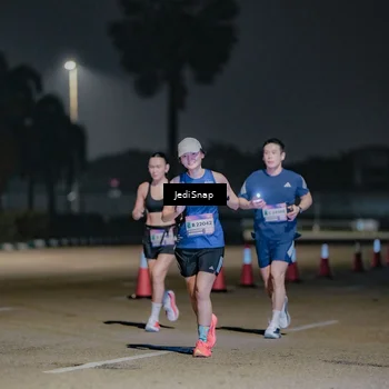 Runner Photo 7512166