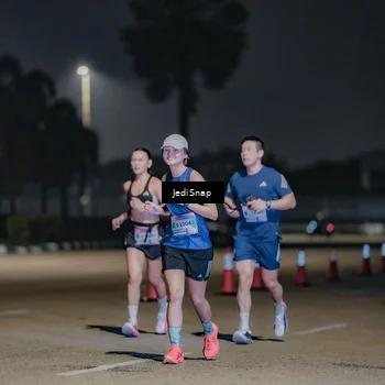 Runner Photo 7512183