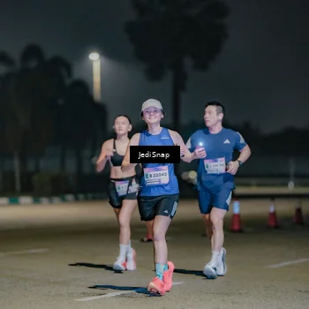 Runner Photo 7512184