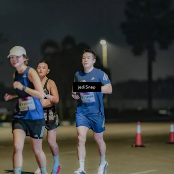 Runner Photo 7512192