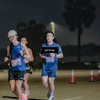 Runner Photo 7512193