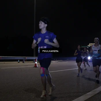Runner Photo 7512197