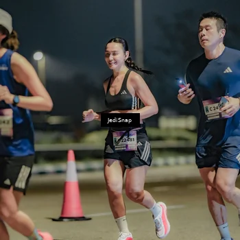 Runner Photo 7512205