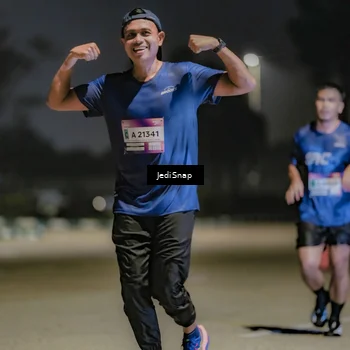 Runner Photo 7512209