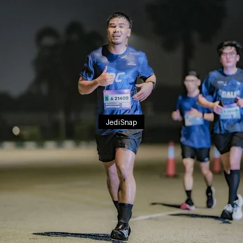 Runner Photo 7512216
