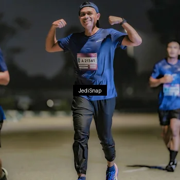 Runner Photo 7512224