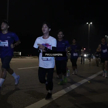 Runner Photo 7512233
