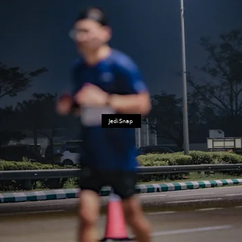 Runner Photo 7512235