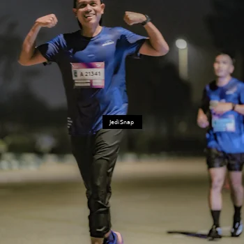 Runner Photo 7512238