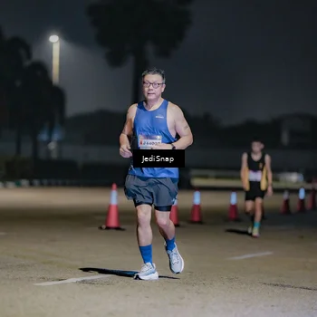 Runner Photo 7512241