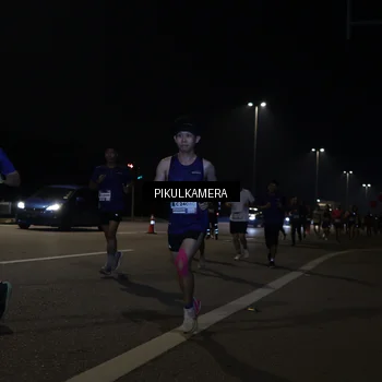 Runner Photo 7512252
