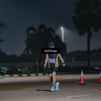 Runner Photo 7512253