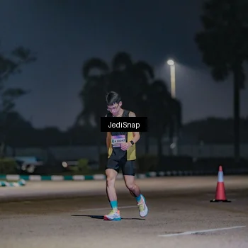 Runner Photo 7512254