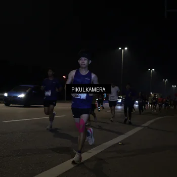 Runner Photo 7512257