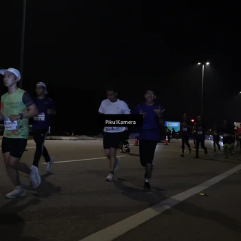 Runner Photo 7512322
