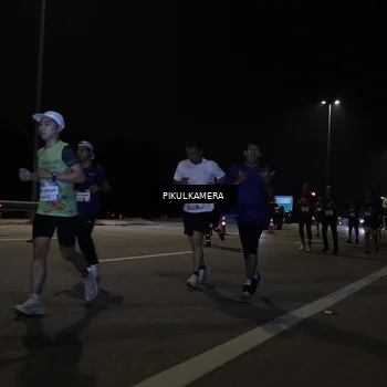 Runner Photo 7512326
