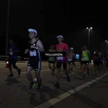 Runner Photo 7512338