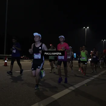 Runner Photo 7512347