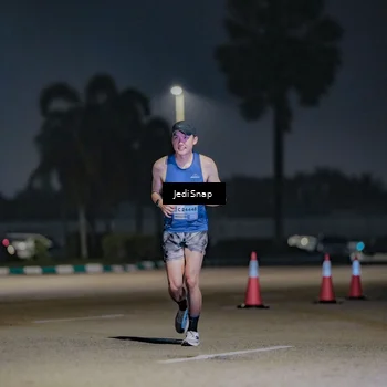 Runner Photo 7512348