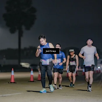 Runner Photo 7512356