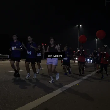 Runner Photo 7512360