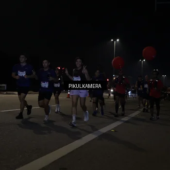 Runner Photo 7512361