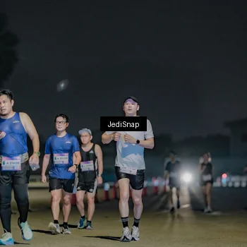 Runner Photo 7512363