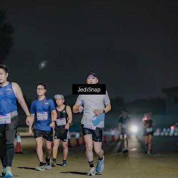 Runner Photo 7512366
