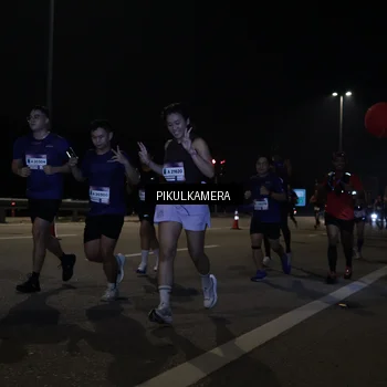 Runner Photo 7512368
