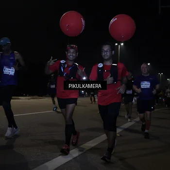 Runner Photo 7512374