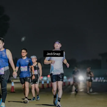 Runner Photo 7512375