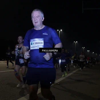 Runner Photo 7512382