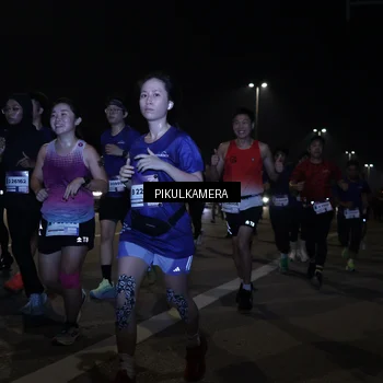 Runner Photo 7512416
