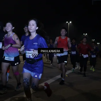 Runner Photo 7512420