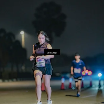 Runner Photo 7512432
