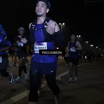 Runner Photo 7512440