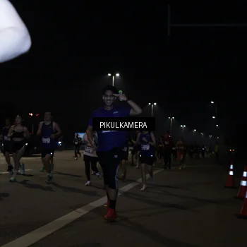 Runner Photo 7512451