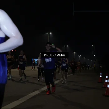 Runner Photo 7512453