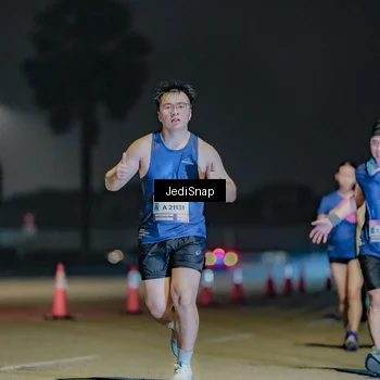 Runner Photo 7512460