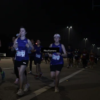 Runner Photo 7512465