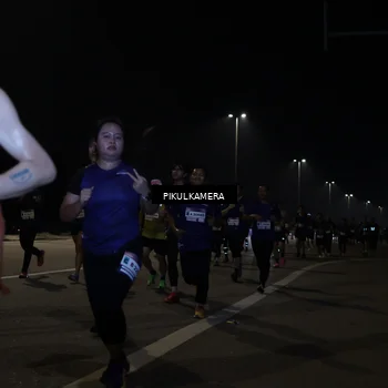 Runner Photo 7512476
