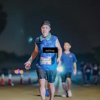 Runner Photo 7512478