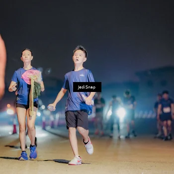 Runner Photo 7512489